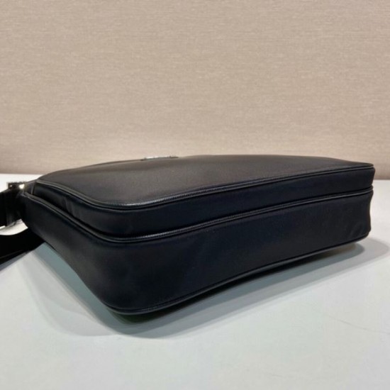 2025SS 美ラインショルダーバッグ PRADA プラダ 今期売れている注目モデル