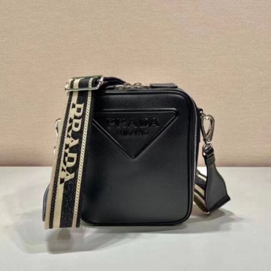 2025SS 人気継続ショルダーバッグ PRADA プラダ 買い逃せない注目バッグ