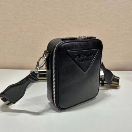 2025SS 人気継続ショルダーバッグ PRADA プラダ 買い逃せない注目バッグ