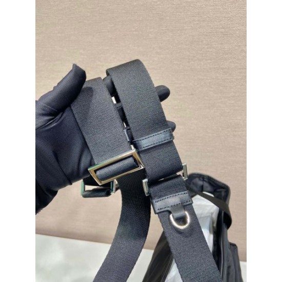 2025SS 春夏コレクション復刻 ブリーフケース PRADA 最新レプリカバッグ