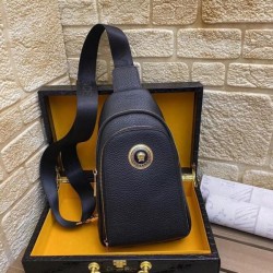 2025SS 話題チェストバッグ VERSACE ヴェルサーチェ 今季注目の最上級クラス