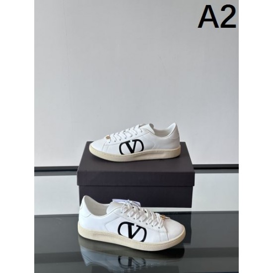 2025SS カジュアルシューズ VALENTINO ヴァレンティノ 洗練された魅力が光る春夏新作