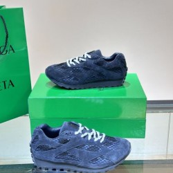 2025SS スニーカー BOTTEGA VENETA ボッテガヴェネタ 毎シーズン話題！存在感のある一足