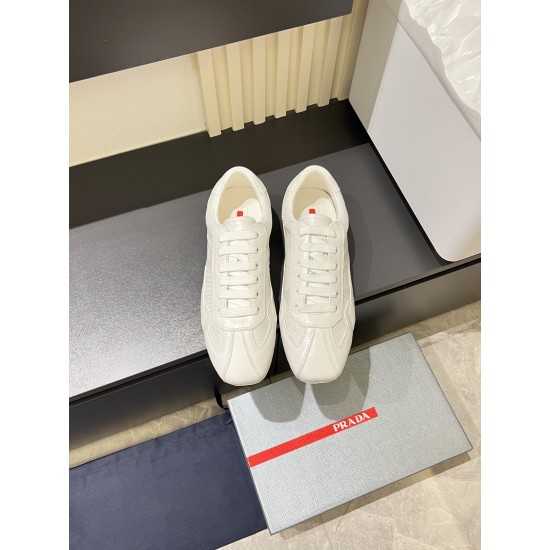 2025SS スニーカー PRADA プラダ 高感度セレブ愛用の注目モデル
