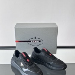 2025SS スニーカー PRADA プラダ ブランドロゴが際立つ人気デザイン