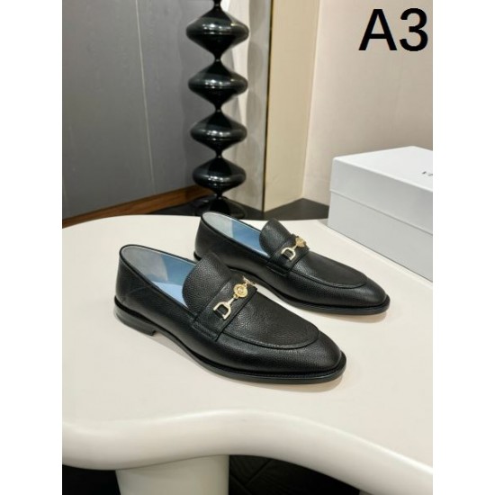 2025SS ビジネスシューズ VERSACE ヴェルサーチェ 数量限定のSALE価格