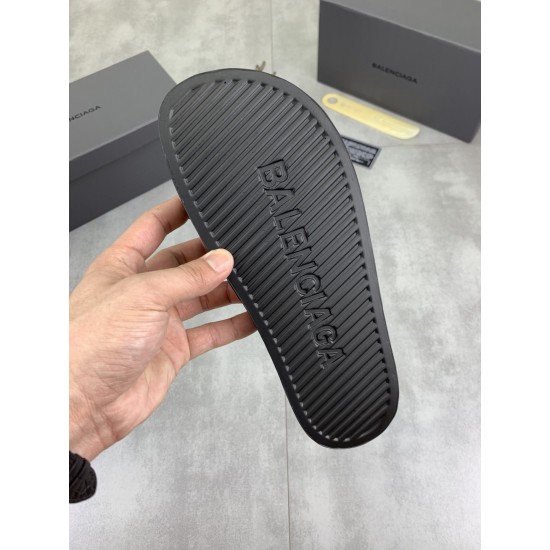 2025SS サンダル BALENCIAGA バレンシアガ 流行に左右されない