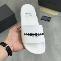 2025SS サンダル BALENCIAGA バレンシアガ 最新人気話題沸騰中