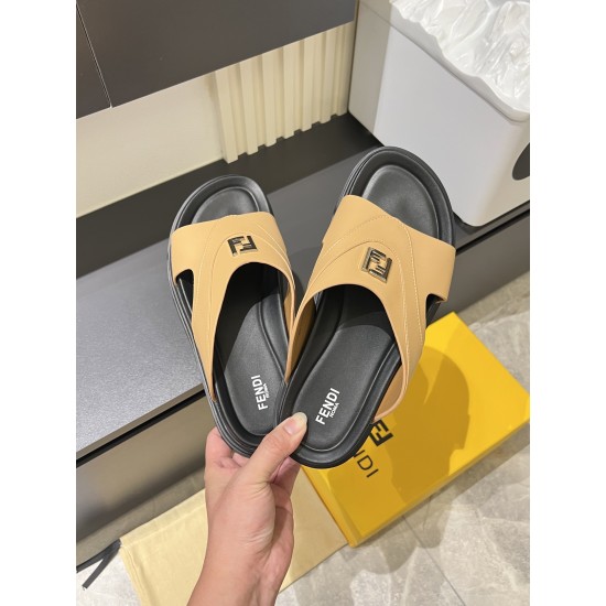 2025SS サンダル FENDI フェンデイ 特に今期の春夏注目
