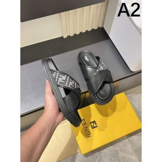2025SS サンダル FENDI フェンデイ 夏でも快適な着心地