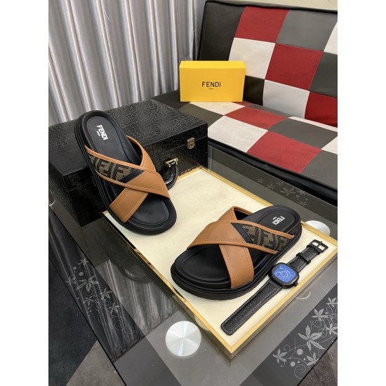 2025SS サンダル FENDI フェンデイ 今年流の人気コーデ