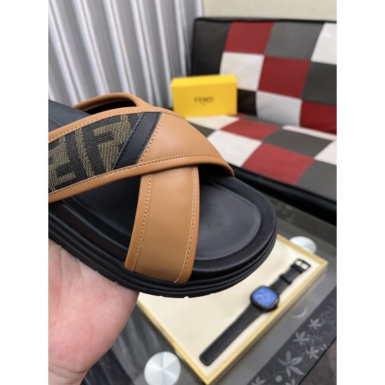 2025SS サンダル FENDI フェンデイ 今年流の人気コーデ