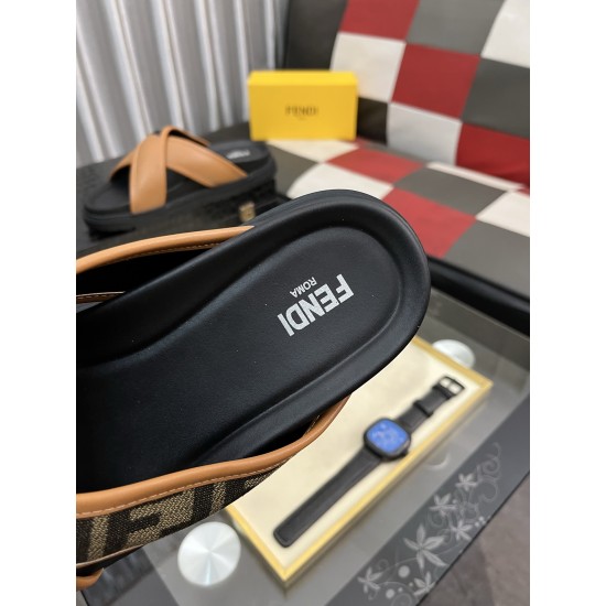 2025SS サンダル FENDI フェンデイ 今年流の人気コーデ