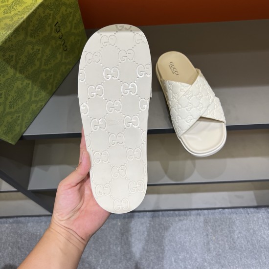 2025SS サンダル GUCCI グッチ 着回し力抜群大人気