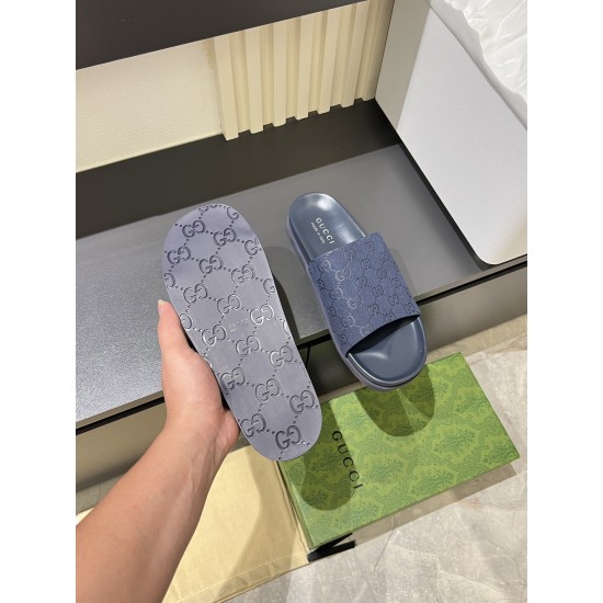 2025SS サンダル GUCCI グッチ 今年らしい着こなし