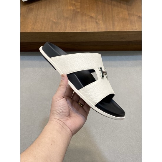 2025SS サンダル HERMES エルメス 強くおすすめしたい