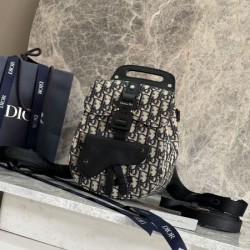 2025SS バックパック DIOR ディオール スタイリッシュな雰囲気