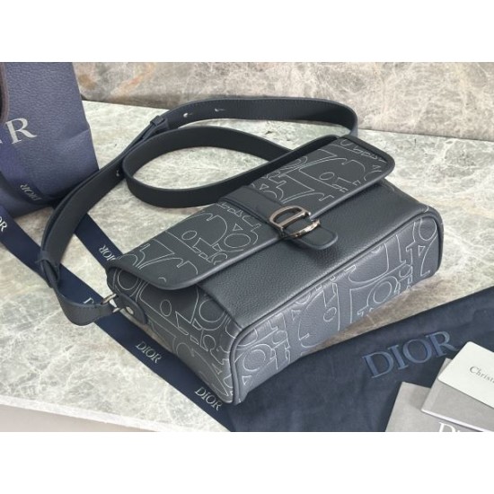 DIOR ディオール ショルダーバッグ 2025SS 国内完売！数量限定の大注目アイテム