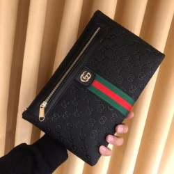 GUCCI グッチ クラッチバッグ 2025SS トレンドコーデを楽しめる注目モデル