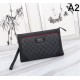 GUCCI グッチ クラッチバッグ 2025SS すっきりとしたシルエットで魅せるレプリカ