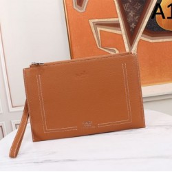 HERMES エルメス クラッチバッグ 2025SS 大人気の春夏コレクションが登場