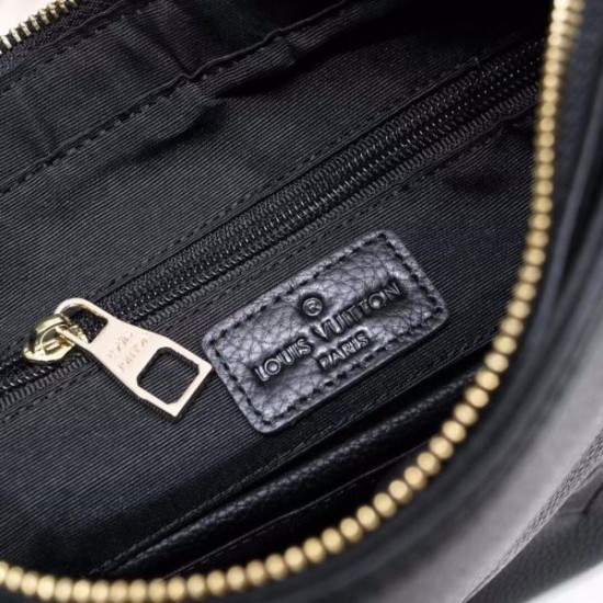 LOUIS VUITTON ルイヴィトン ショルダーバッグ 2025SS 絶大な人気を誇る新作