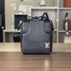 LOUIS VUITTON ルイヴィトン ショルダーバッグ 2025SS 今年の夏はこれで決まり！