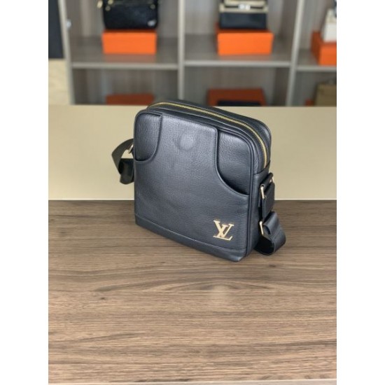 LOUIS VUITTON ルイヴィトン ショルダーバッグ 2025SS 今年の夏はこれで決まり！