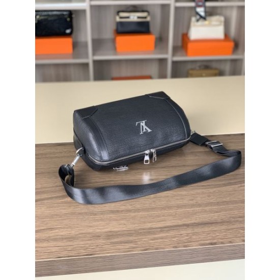 LOUIS VUITTON ルイヴィトン ショルダーバッグ 2025SS 春夏注目のトップトレンドバッグ