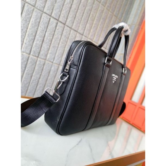 PRADA プラダ ブリーフケース 2025SS 最旬トレンドをおさえた春夏新作レプリカ