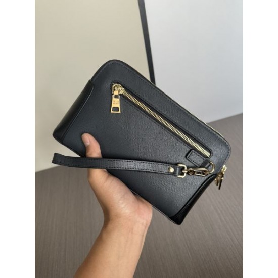 PRADA プラダ クラッチバッグ 2025SS 今だからお得にゲットできる春夏新作