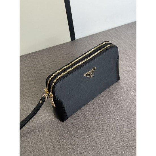 PRADA プラダ クラッチバッグ 2025SS 今だからお得にゲットできる春夏新作