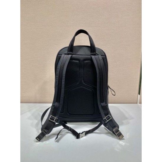 2025SS バックパック PRADA プラダ オシャレだけど疲れない
