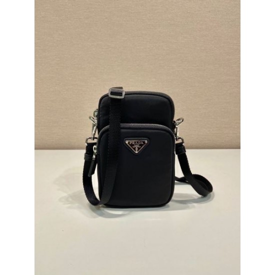 PRADA プラダ ショルダーバッグ 2025SS 最後の春夏コレクション！見逃せない新作