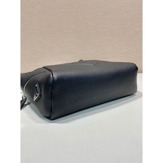 PRADA プラダ ショルダーバッグ 2025SS オシャレに決まる逸品、春夏必携