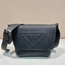 PRADA プラダ ショルダーバッグ 2025SS 新作限定！美しい色合いで魅了