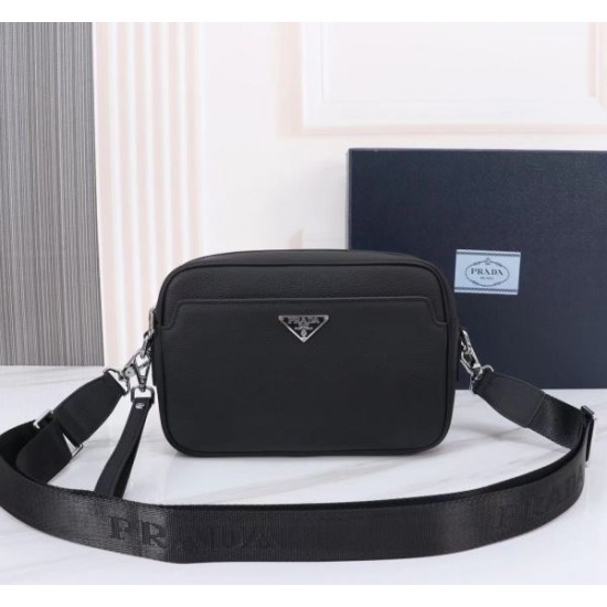 PRADA プラダ ショルダーバッグ 2025SS 新作限定！華やかでキュートなデザイン