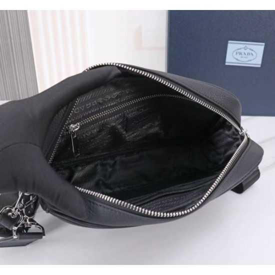 PRADA プラダ ショルダーバッグ 2025SS 新作限定！華やかでキュートなデザイン