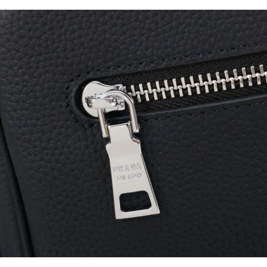 PRADA プラダ ショルダーバッグ 2025SS 新作限定！華やかでキュートなデザイン