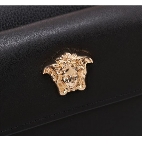 VERSACE ヴェルサーチェ クラッチバッグ 2025SS 新作をセール価格でゲット！