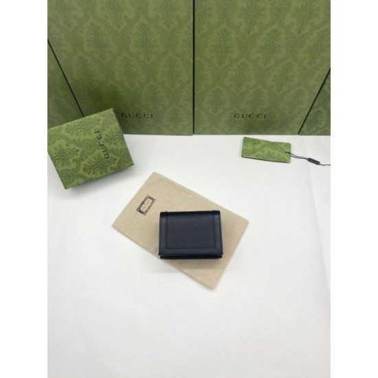 2025SS 二つ折り財布 GUCCI グッチ 即完売の大人気アイテム