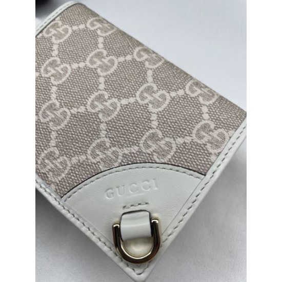 2025SS 二つ折り財布 GUCCI グッチ 可愛さ抜群！新鮮デザイン