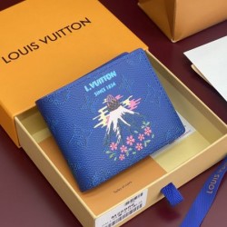 2025SS 二つ折り財布 LOUIS VUITTON ルイヴィトン ロゴデザインが魅力