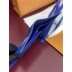 2025SS 二つ折り財布 LOUIS VUITTON ルイヴィトン ロゴデザインが魅力