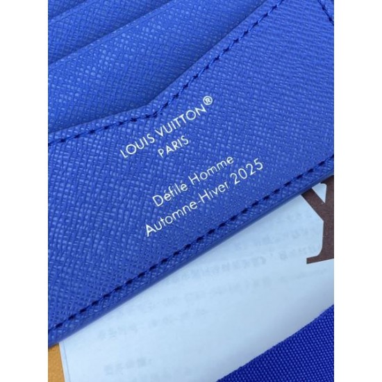 2025SS 二つ折り財布 LOUIS VUITTON ルイヴィトン ロゴデザインが魅力