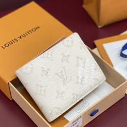 2025SS 二つ折り財布 LOUIS VUITTON ルイヴィトン 新作限定アイテム早期購入必須