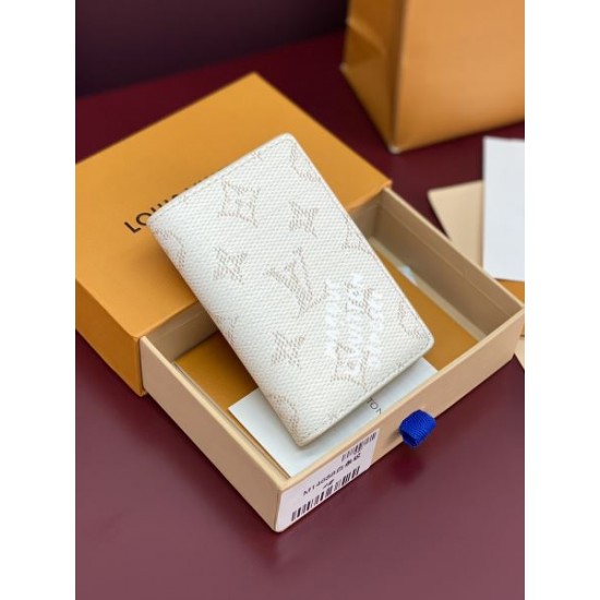 2025SS カードケース LOUIS VUITTON ルイヴィトン TOPセラー賞受賞！
