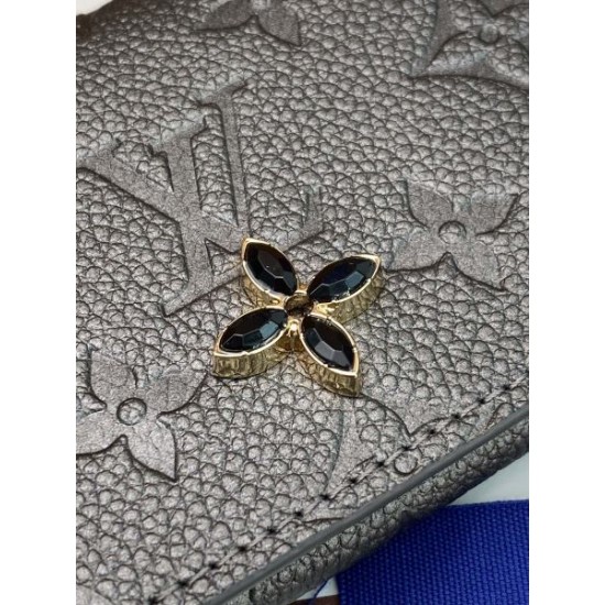 2025SS カードケース LOUIS VUITTON ルイヴィトン 今季爆発的な人気