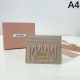 2025SS カードケース MIU MIU ミュウミュウ きちんと感が強い