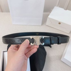 2025SS ベルト CELINE セリーヌ エレガントな印象を与えるスタイリッシュな一品